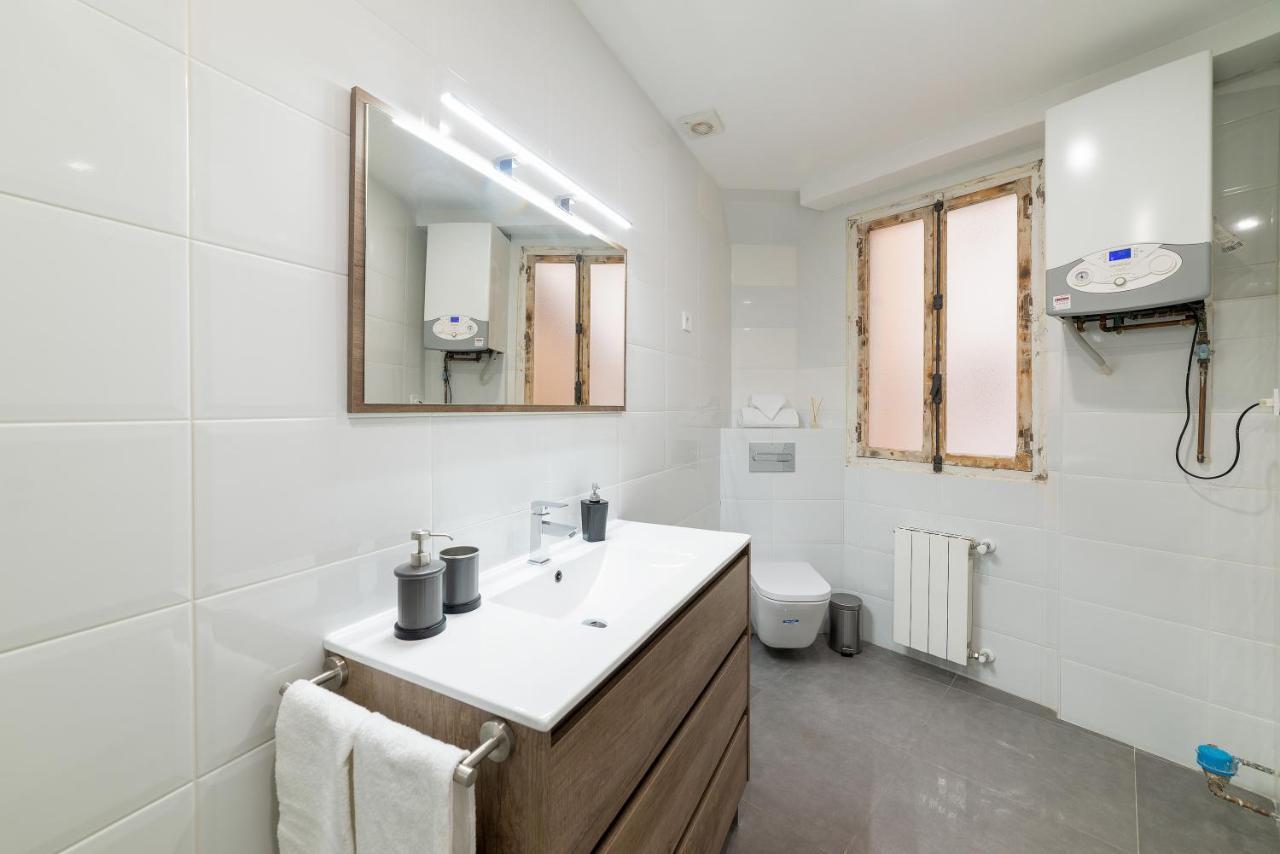 Almar Collection Atocha Apartment Мадрид Екстериор снимка