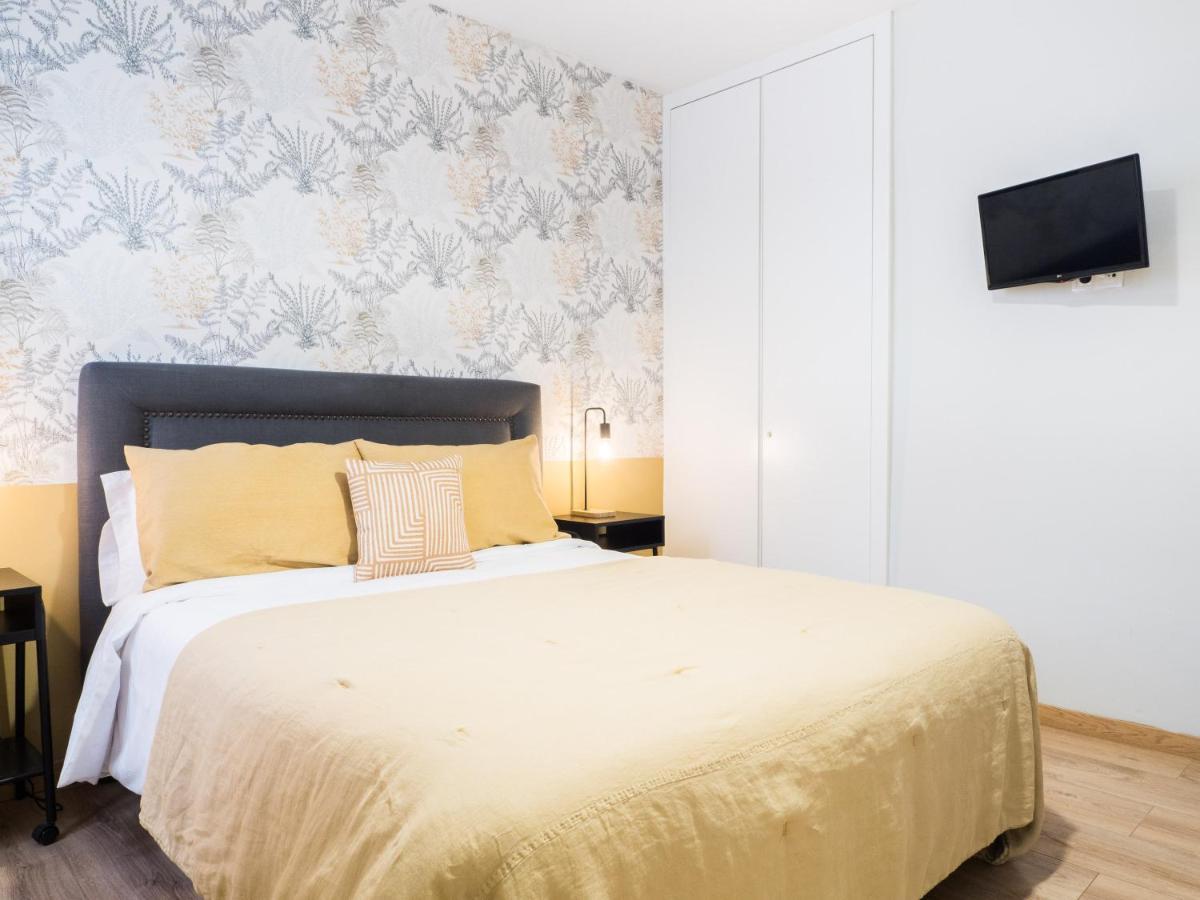 Almar Collection Atocha Apartment Мадрид Екстериор снимка